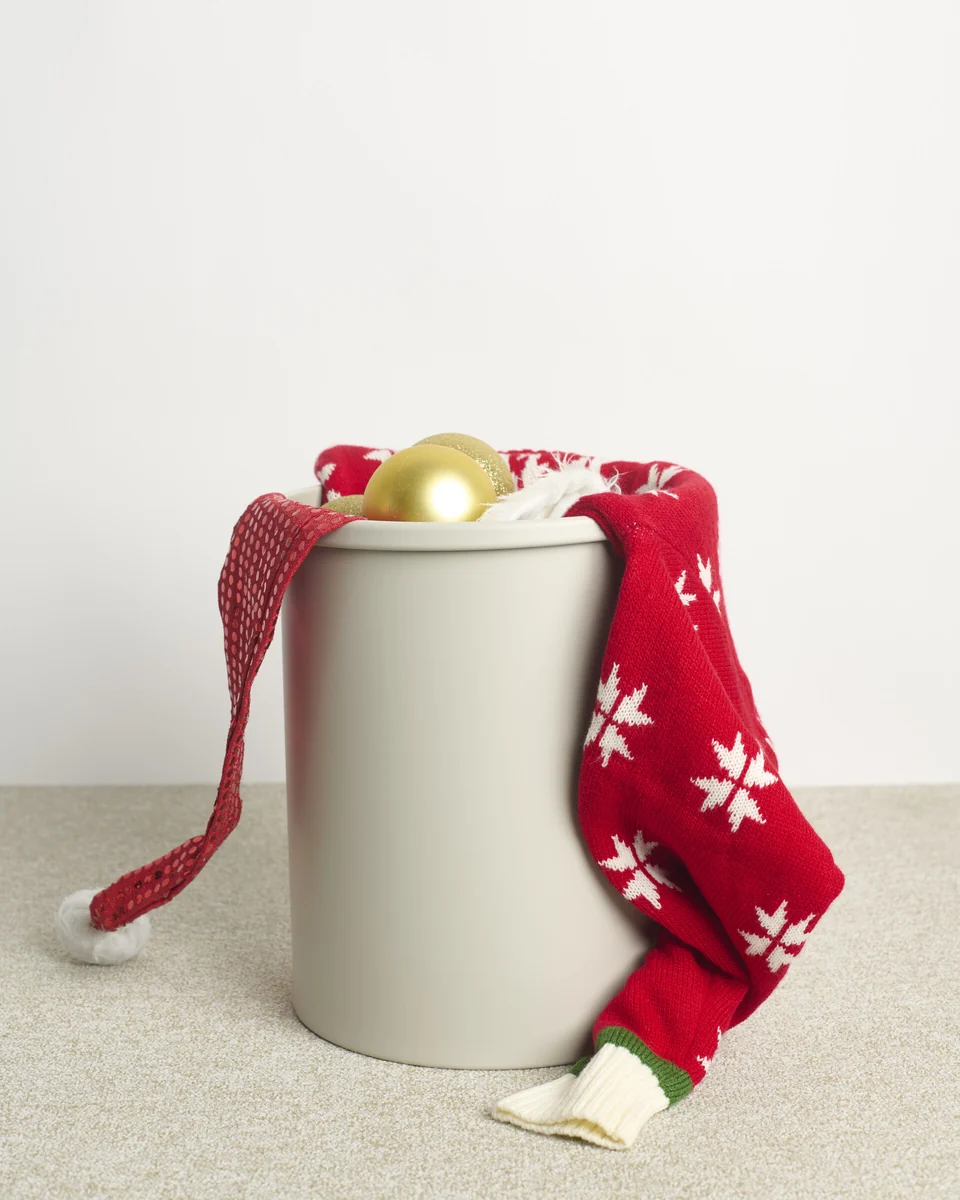 Kerst. De Bin als kerstsok.