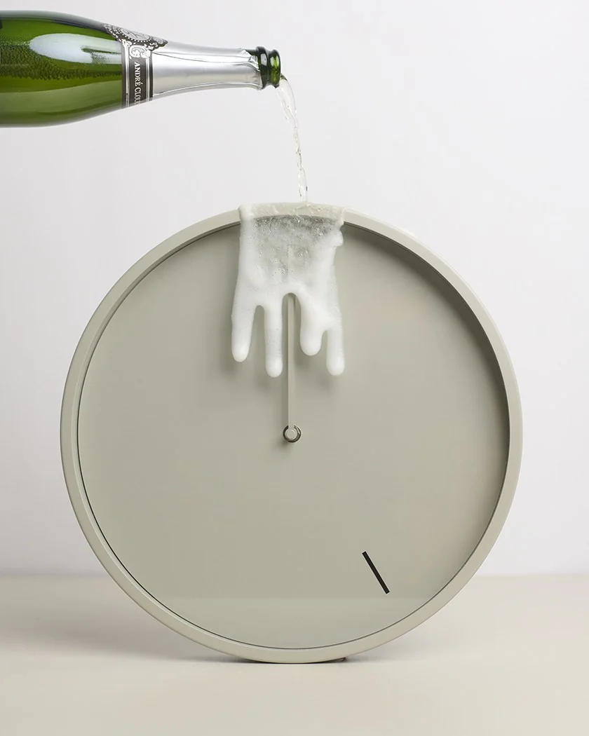 Boring Clock, another view