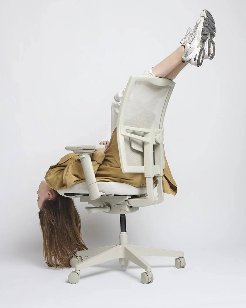Boring Comfort Chair